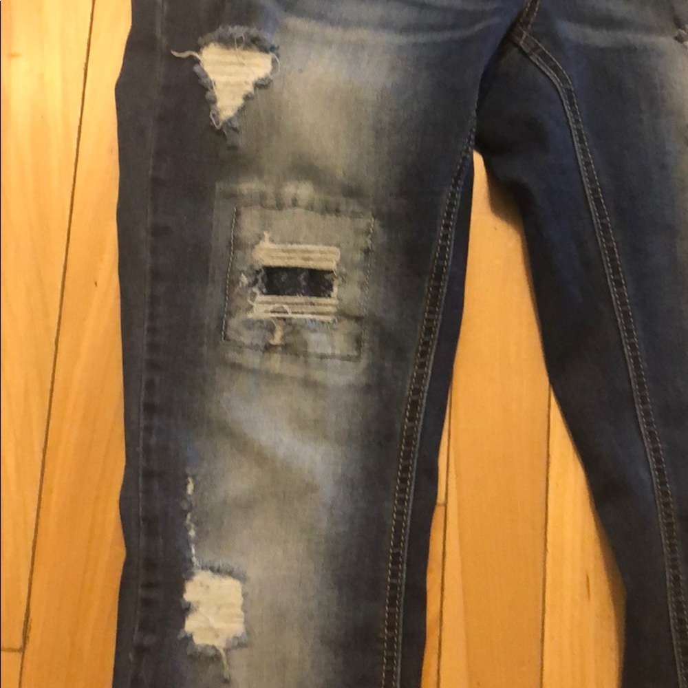 Jeans - Picture 2 of 3